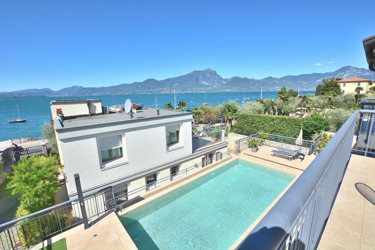 South Apartment With Pool Torri Del Benaco Exterior foto